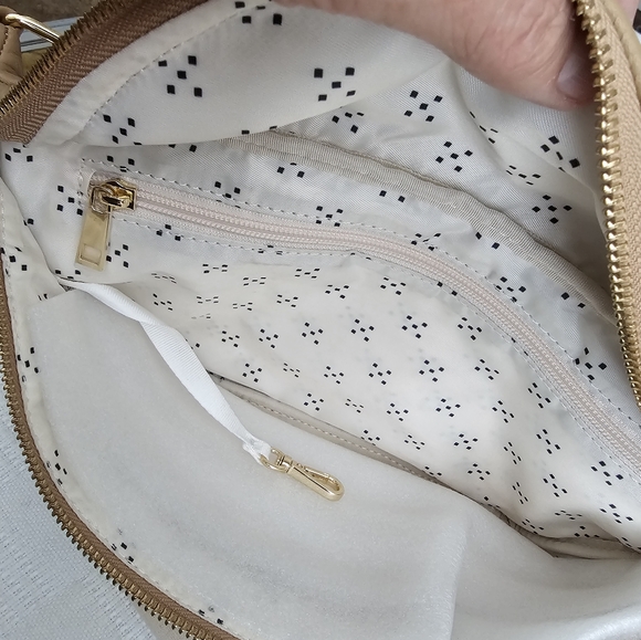 ELKIE & CO. LEATHER FANNY BAG! NWTS! - Picture 9 of 16